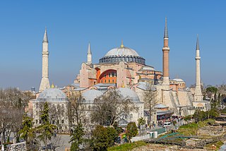 Hagia-Sophia-Mars-2013.jpg